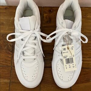 Adidas Classic White Low-Top Sneakers